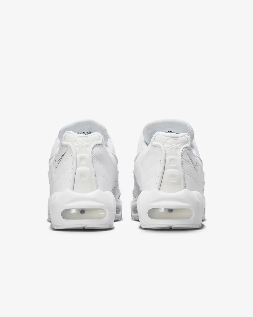 NIKE+AIR+MAX+95+ESSENTIAL (5).webp