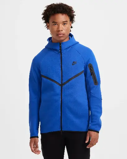 Nike Tech